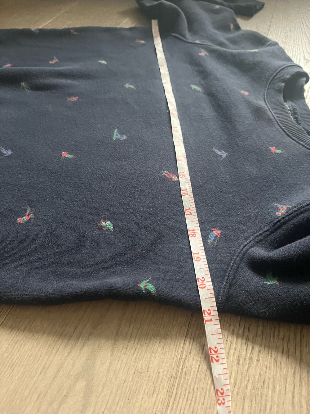 Roots Women's Navy Sweatshirt with Tiny Multicolor Skiers Embroidery in size S - Picture 13 of 13
